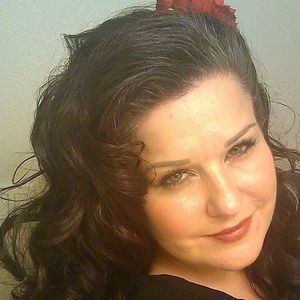 Meet your Posher, Isabella